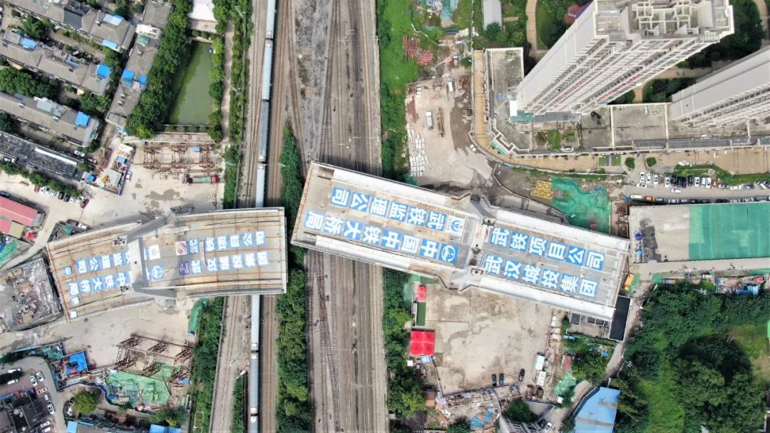 �ƶ����ʡ�(�й�)Ψһ�ٷ���վ