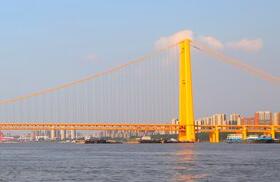 �����۳�������