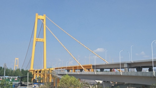 �����۳�������